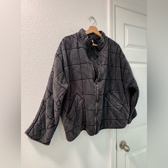 Freepeople Dolman Quilted Knit Jacket oversized fitted in black size small - Picture 7 of 8